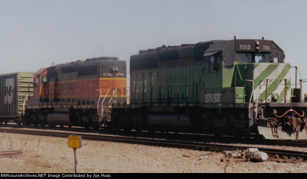 BNSF 7013 East